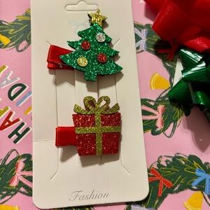 Glittery Christmas Tree and Gift Hair Clips